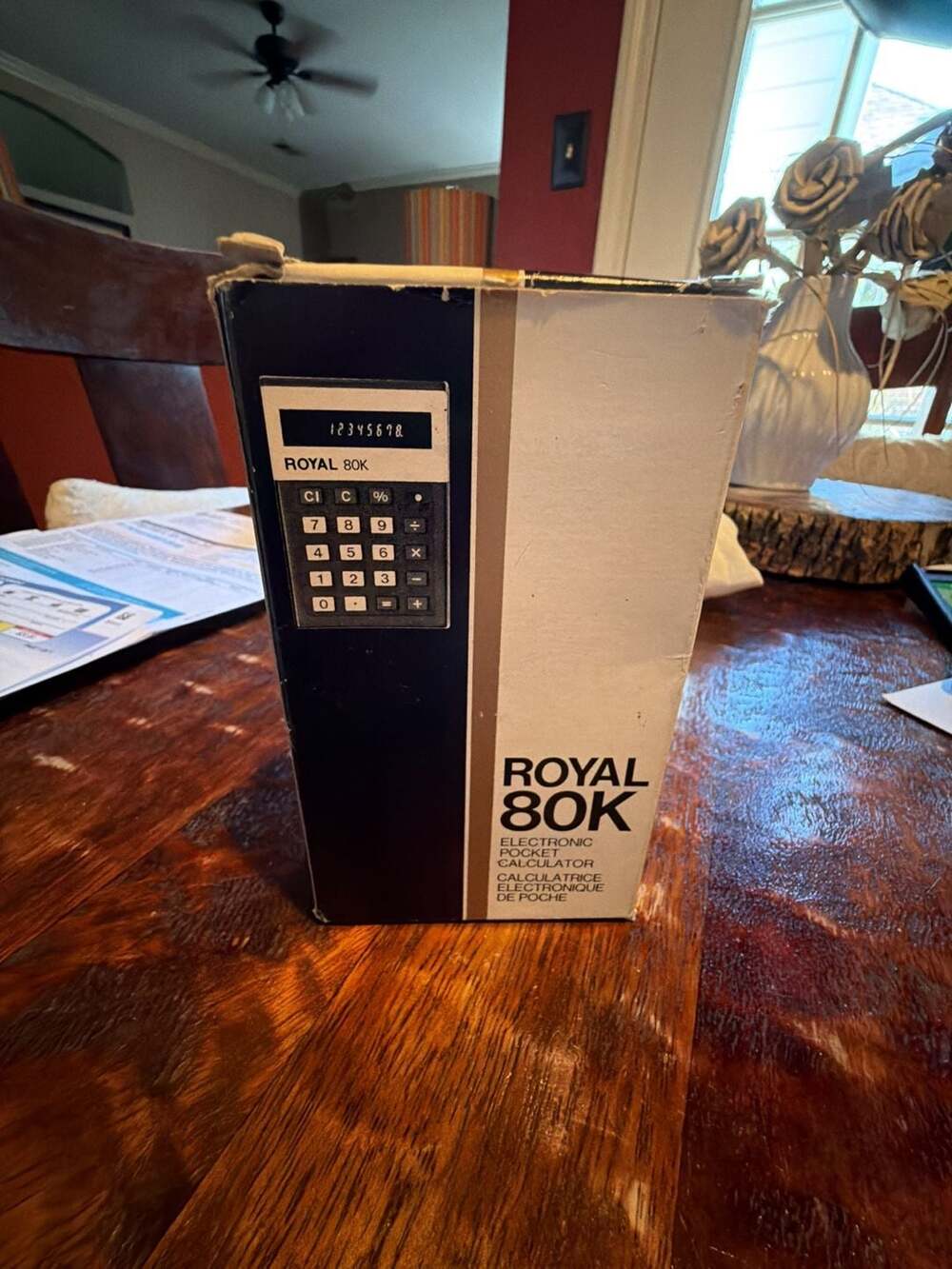 Vintage Royal 80K Electronic Pocket Calculator
